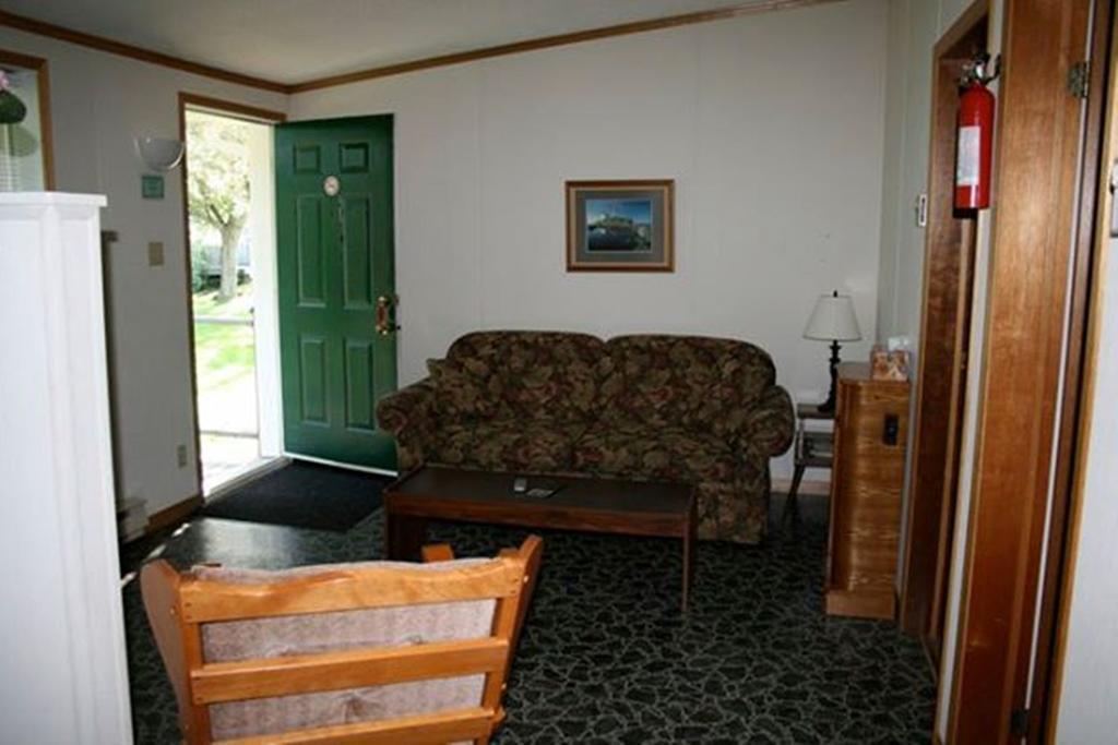 Lanes Riverhouse Inn & Cottages Montague Δωμάτιο φωτογραφία