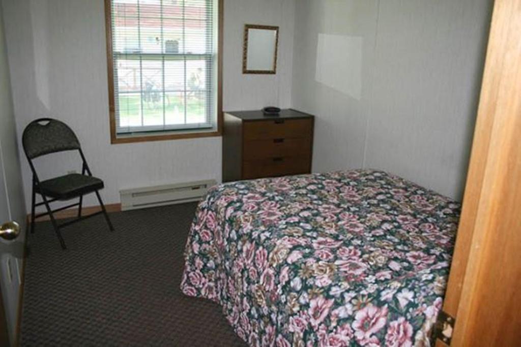 Lanes Riverhouse Inn & Cottages Montague Δωμάτιο φωτογραφία